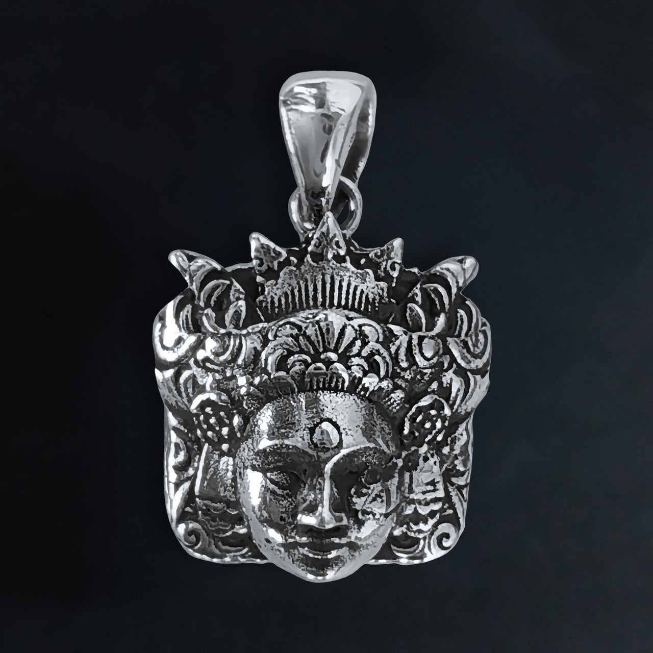 Dewi Sri Pendant